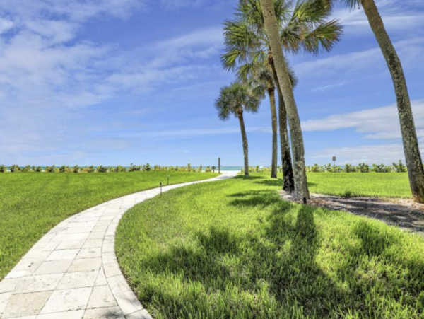 6th floor views Gulf Front of Vanderbilt Beach 3 month rental